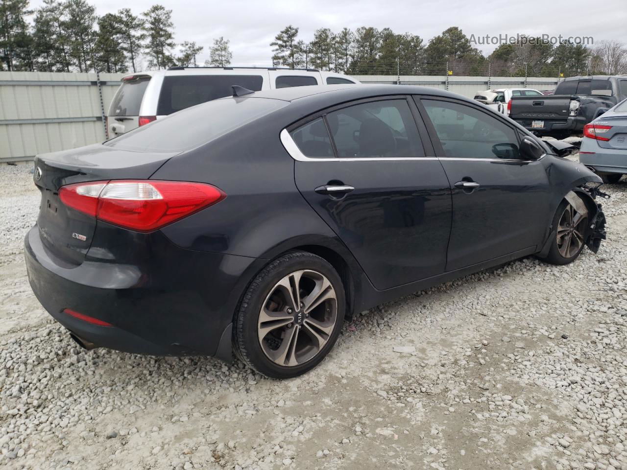 2016 Kia Forte Ex Black vin: KNAFX4A82G5528196