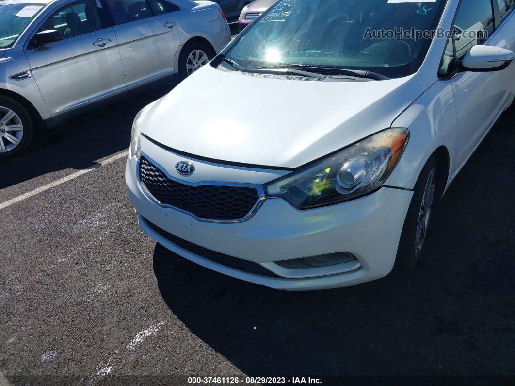 2016 Kia Forte Ex White vin: KNAFX4A86G5481397