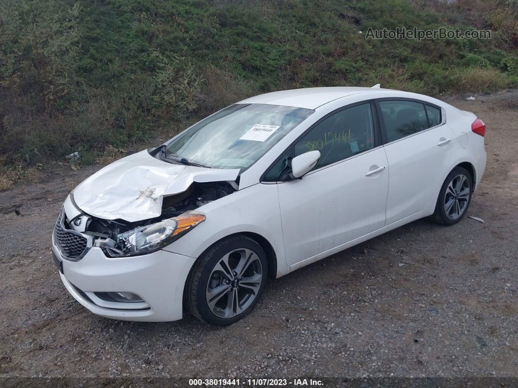 2016 Kia Forte Ex White vin: KNAFX4A89G5574642