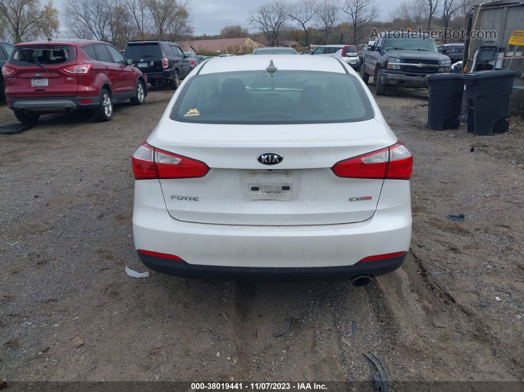 2016 Kia Forte Ex Белый vin: KNAFX4A89G5574642