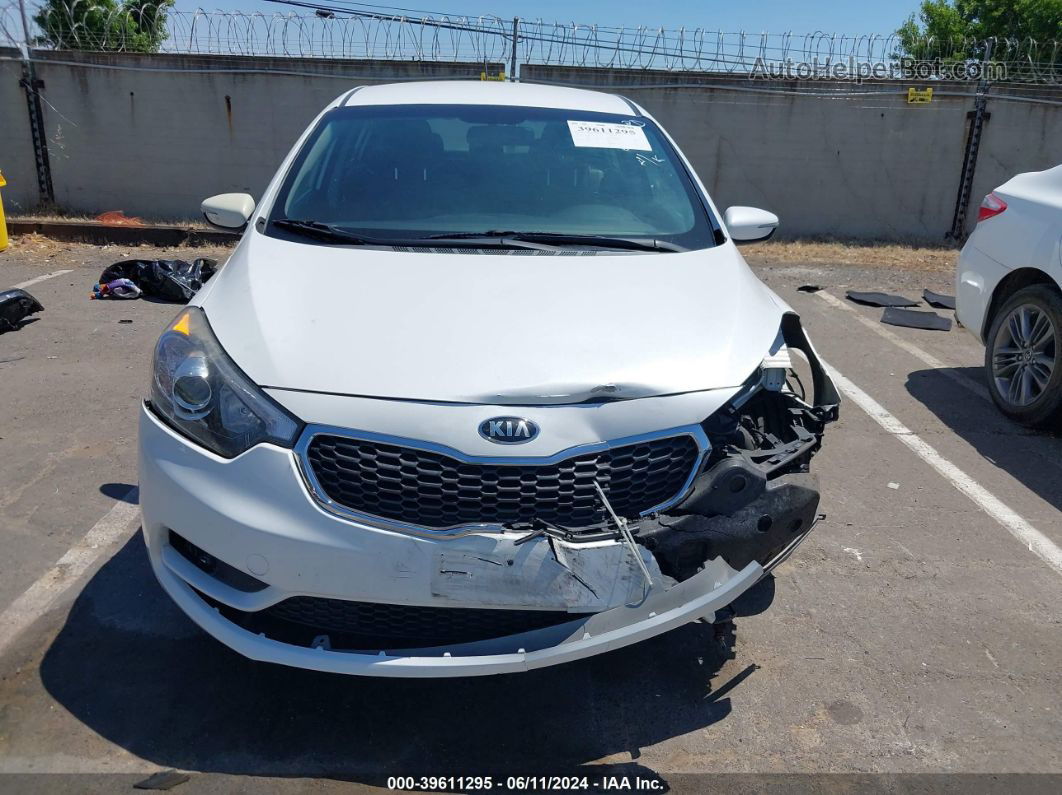 2016 Kia Forte Ex White vin: KNAFX5A80G5601250