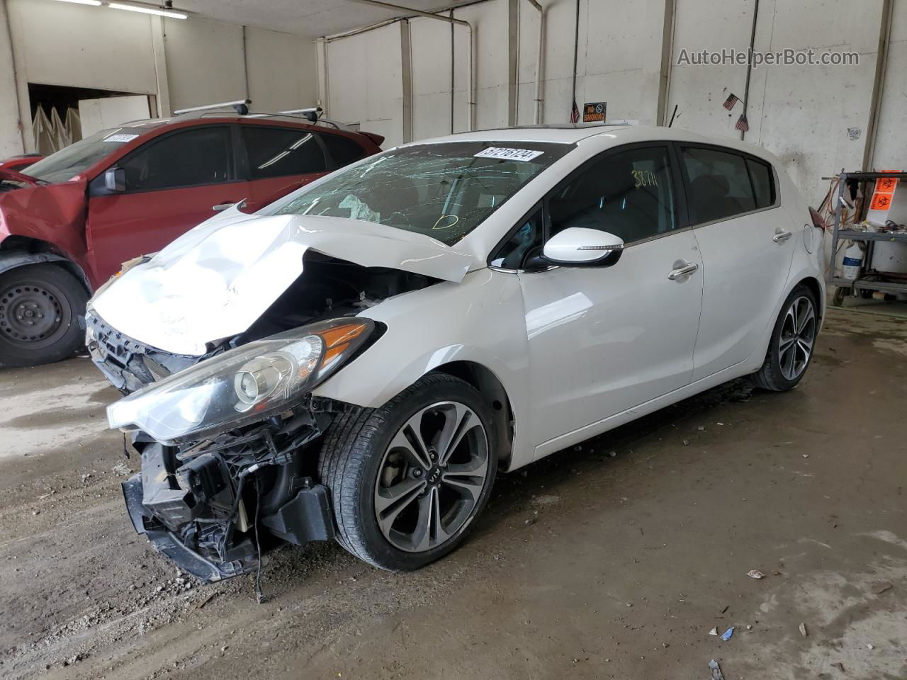 2016 Kia Forte Ex White vin: KNAFX5A85G5546200