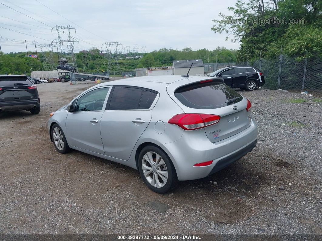 2016 Kia Forte Ex Silver vin: KNAFX5A87G5601651