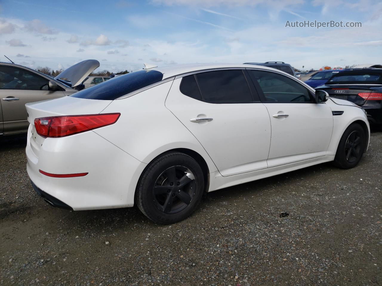 2015 Kia Optima Lx White vin: KNAGM4A72F5664895