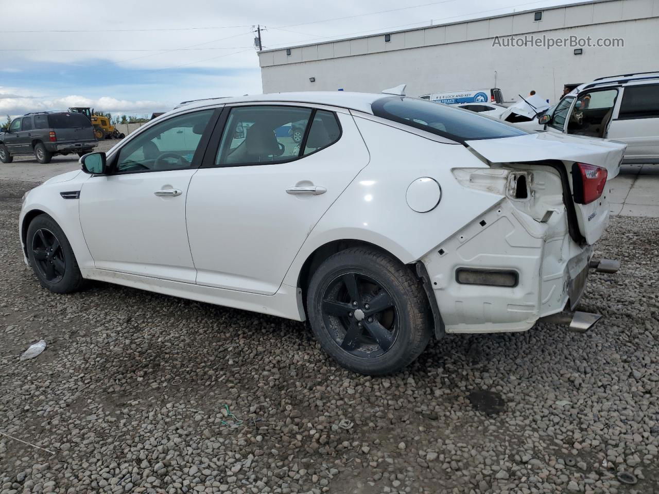 2015 Kia Optima Lx White vin: KNAGM4A74F5558304