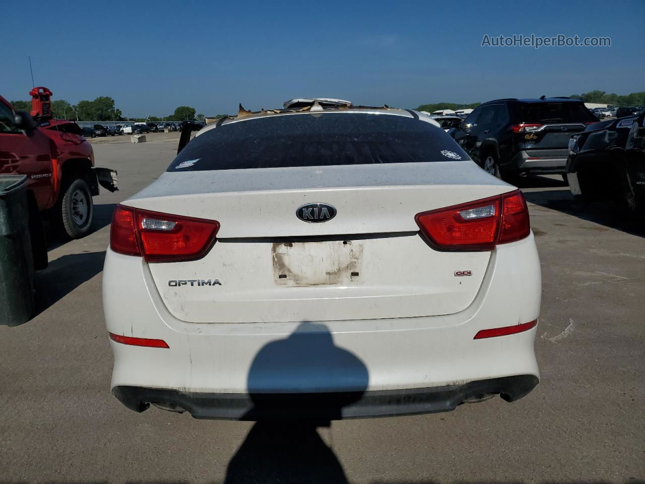 2015 Kia Optima Lx White vin: KNAGM4A74F5615388