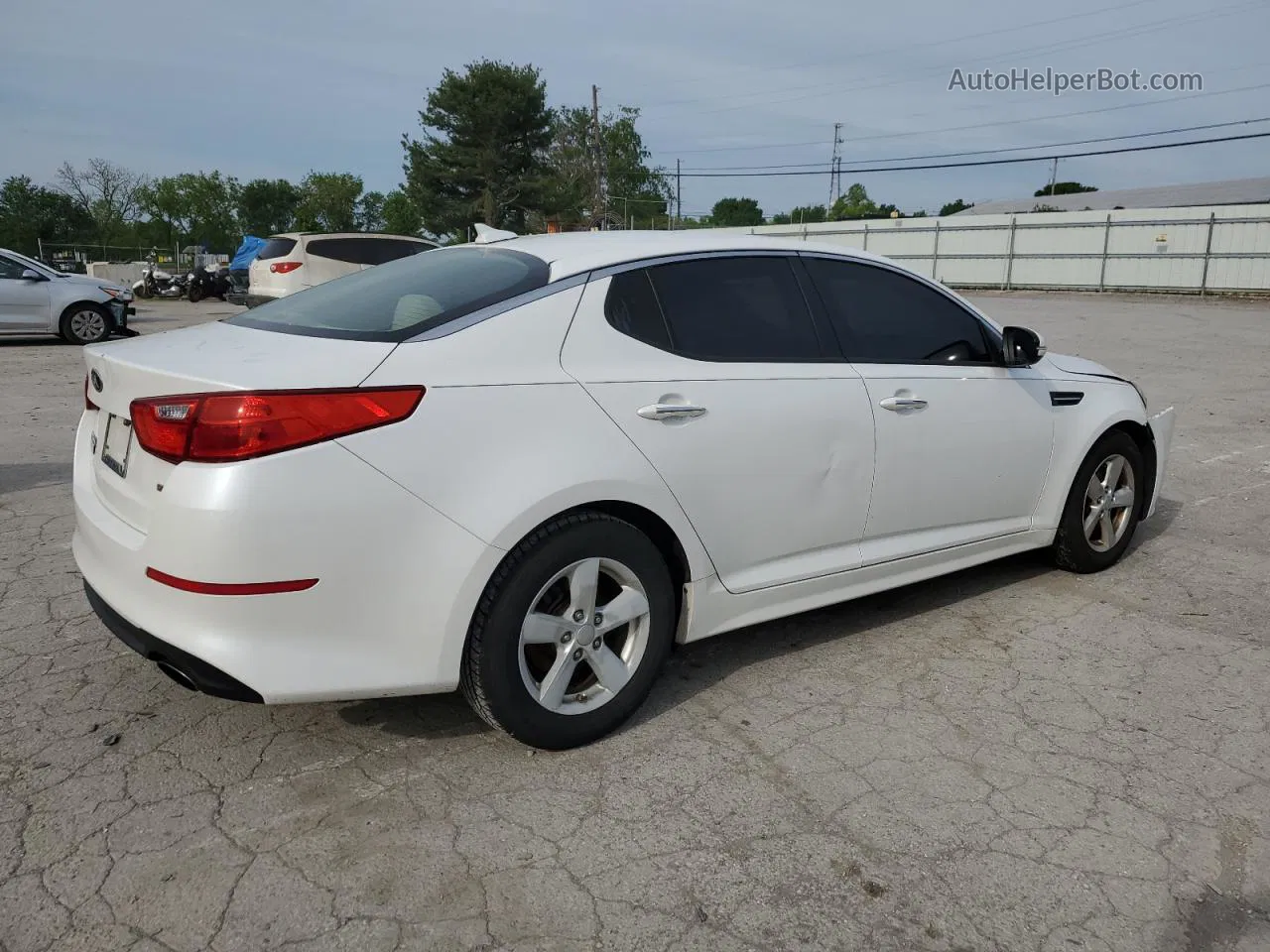 2014 Kia Optima Lx White vin: KNAGM4A75E5464169