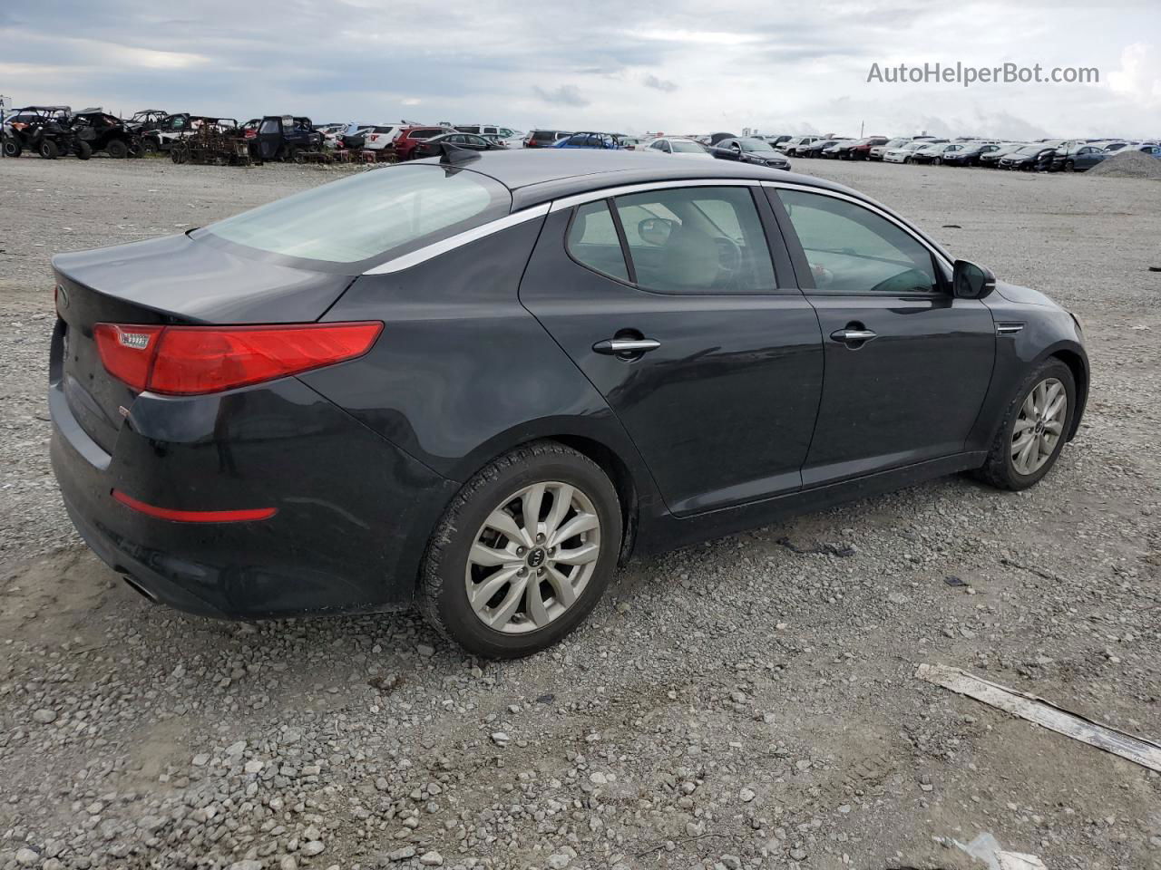 2015 Kia Optima Lx Черный vin: KNAGM4A75F5630899