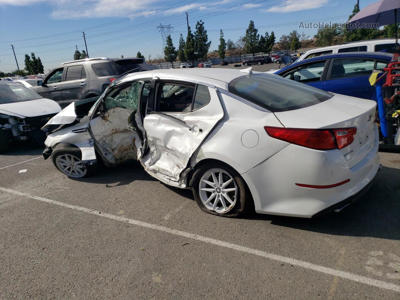 2015 Kia Optima Lx White vin: KNAGM4A77F5598201