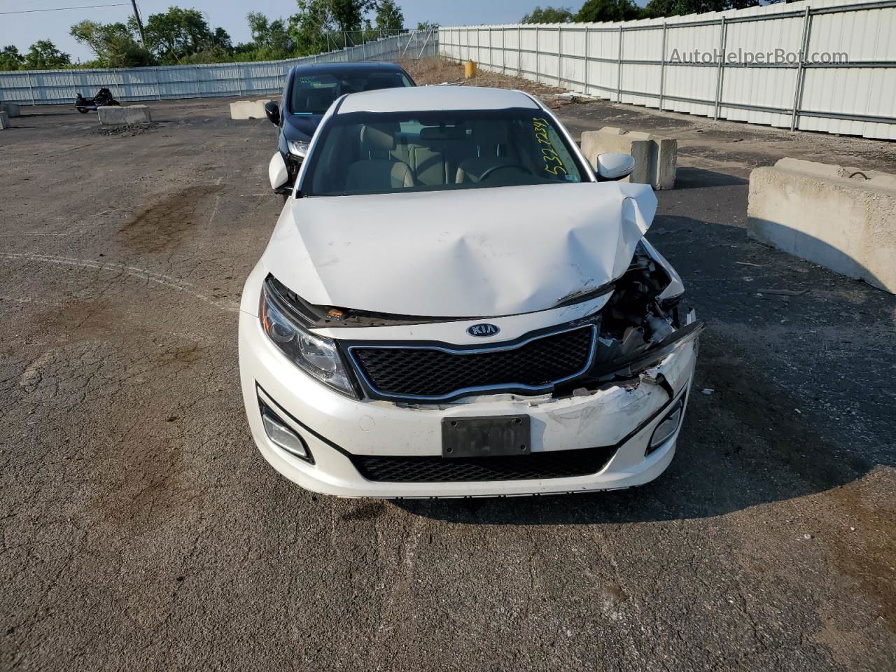 2015 Kia Optima Lx White vin: KNAGM4A77F5642682