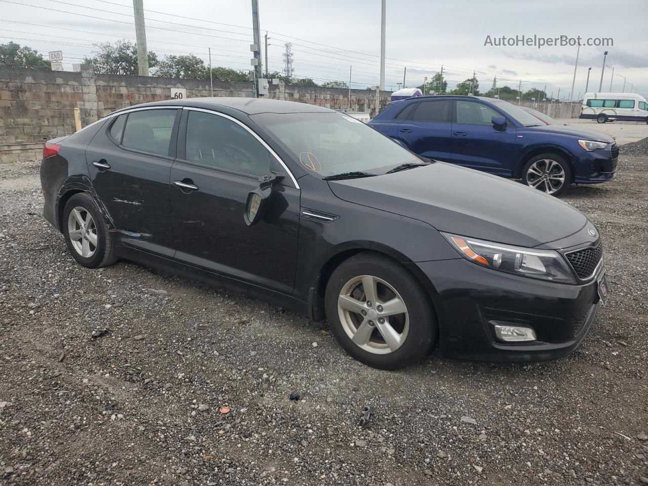 2015 Kia Optima Lx Черный vin: KNAGM4A77F5652757