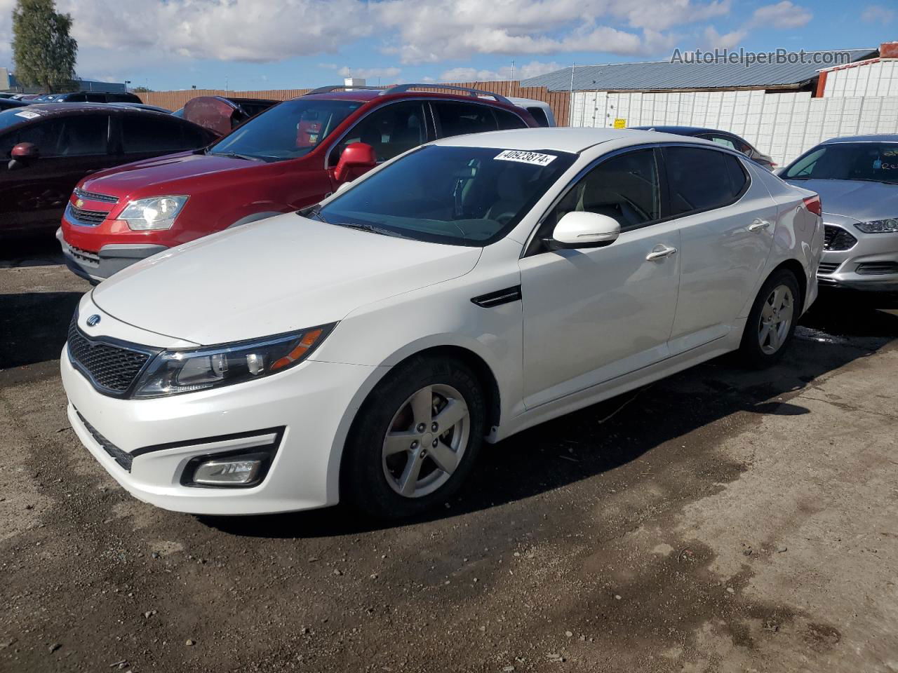 2015 Kia Optima Lx White vin: KNAGM4A77F5653780