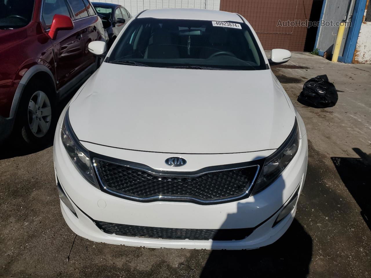 2015 Kia Optima Lx White vin: KNAGM4A77F5653780