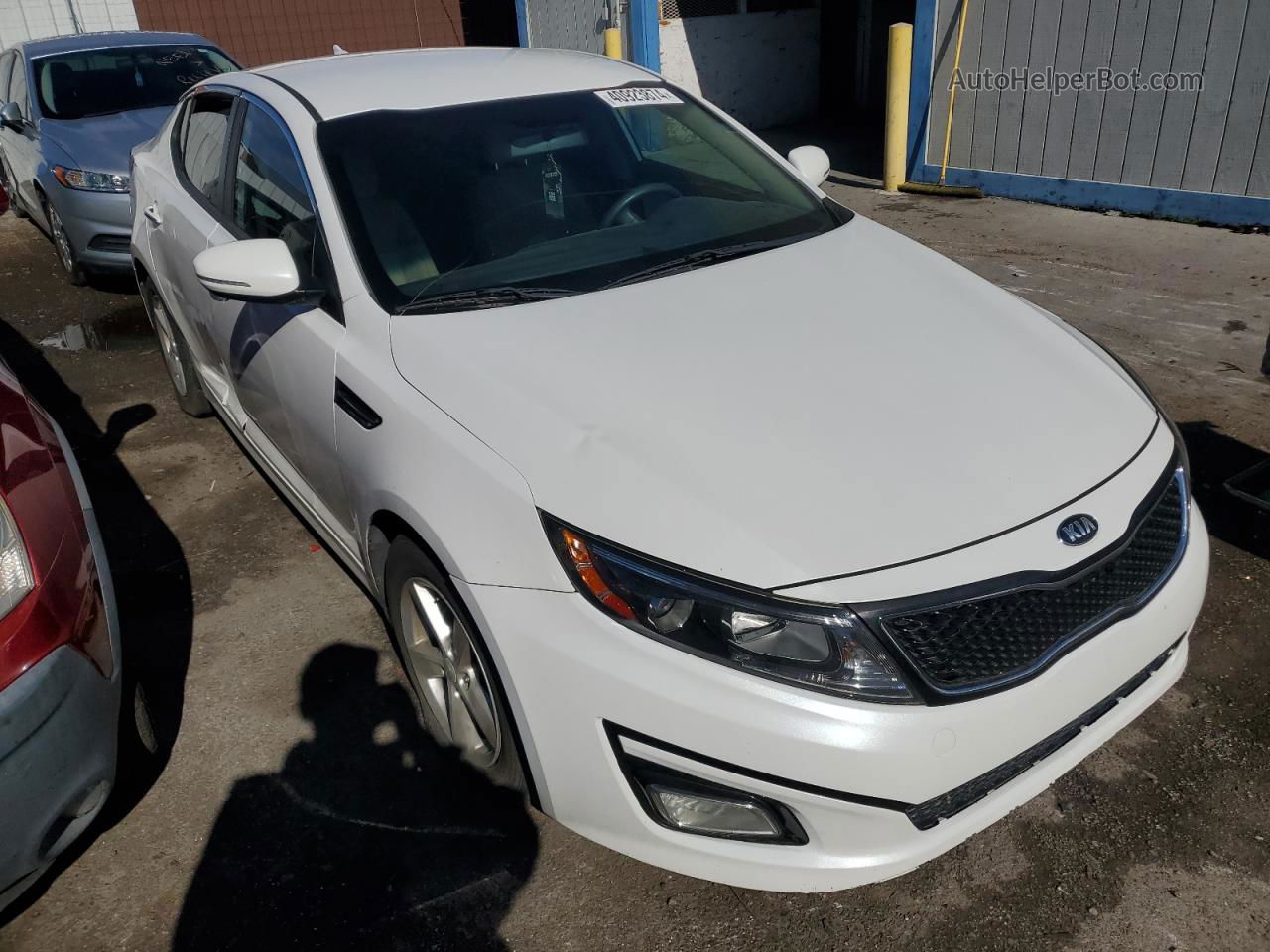 2015 Kia Optima Lx White vin: KNAGM4A77F5653780