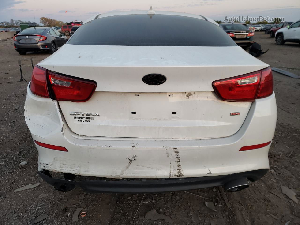 2015 Kia Optima Lx Белый vin: KNAGM4A79F5630419