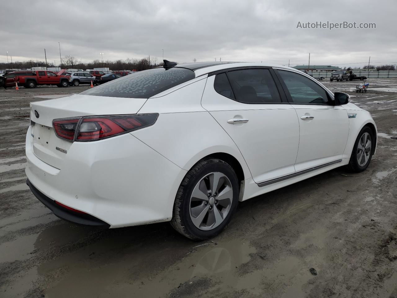 2015 Kia Optima Hybrid Белый vin: KNAGN4AD5F5084446