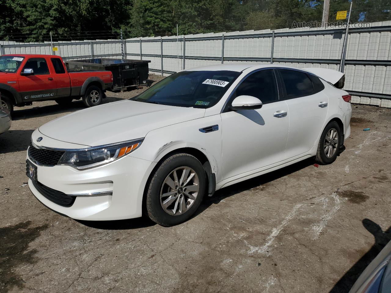 2017 Kia Optima Lx White vin: KNAGT4L30H5153279