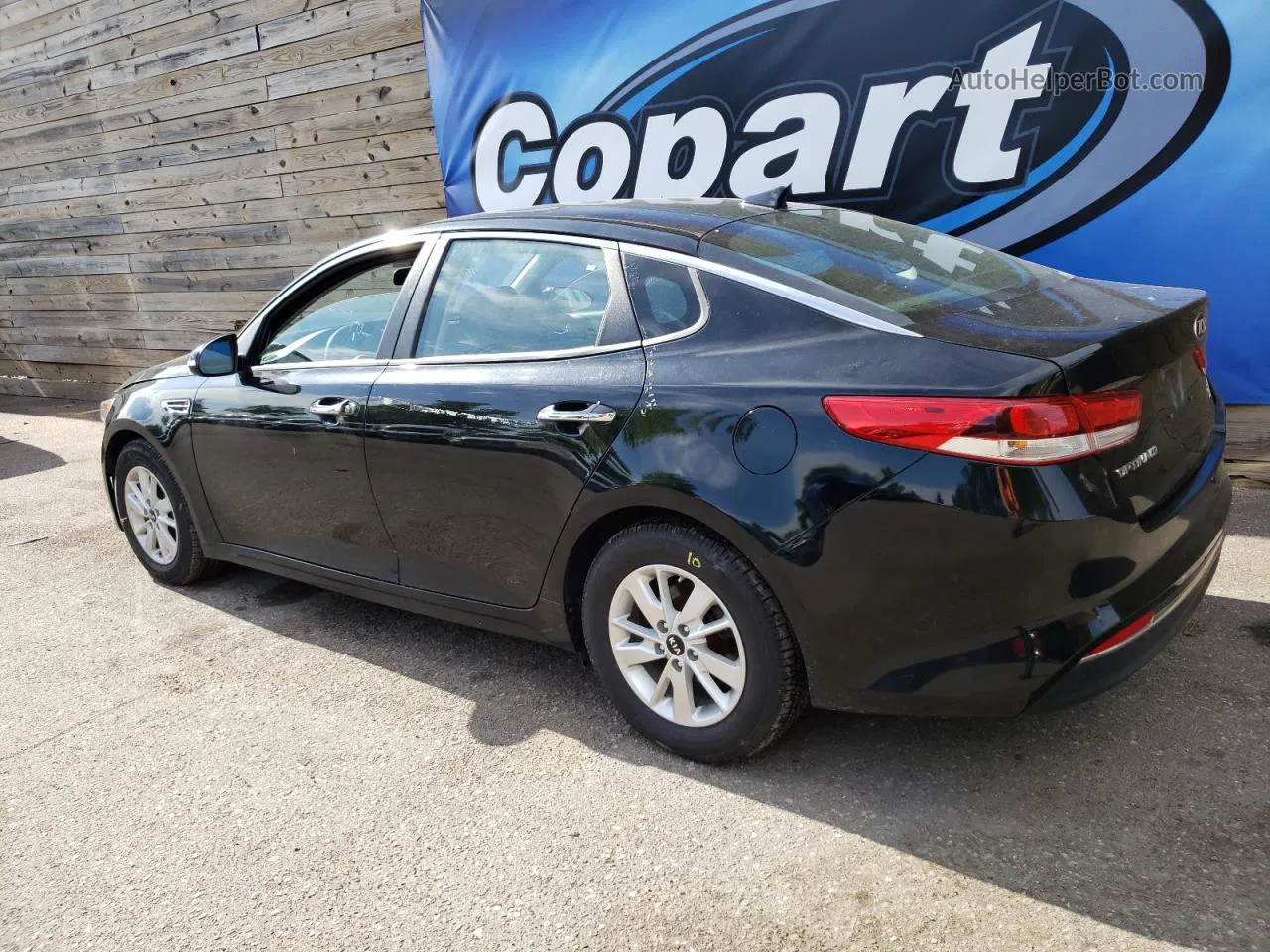 2017 Kia Optima Lx Black vin: KNAGT4L31H5170463