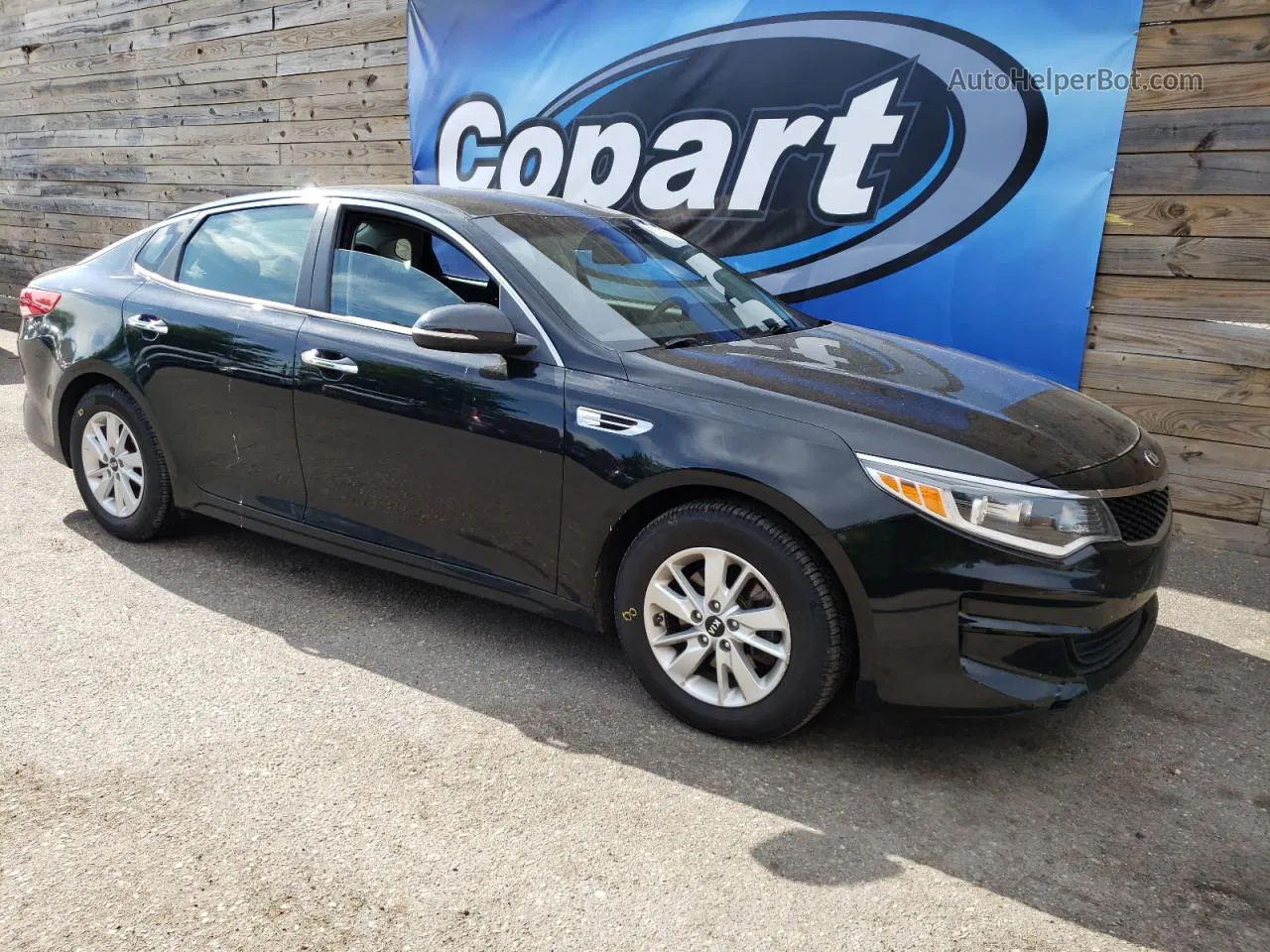 2017 Kia Optima Lx Black vin: KNAGT4L31H5170463