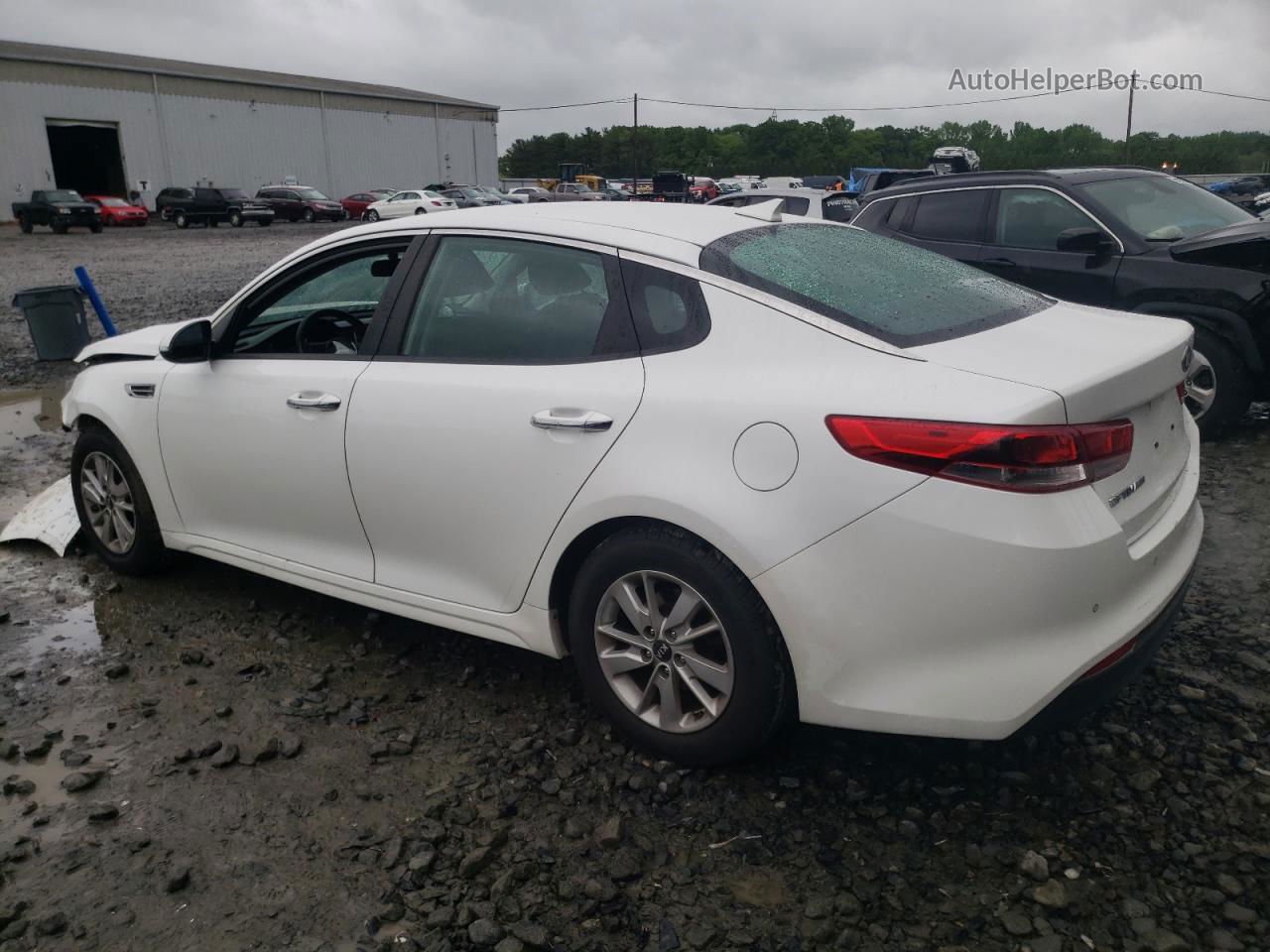 2018 Kia Optima Lx White vin: KNAGT4L31J5235754