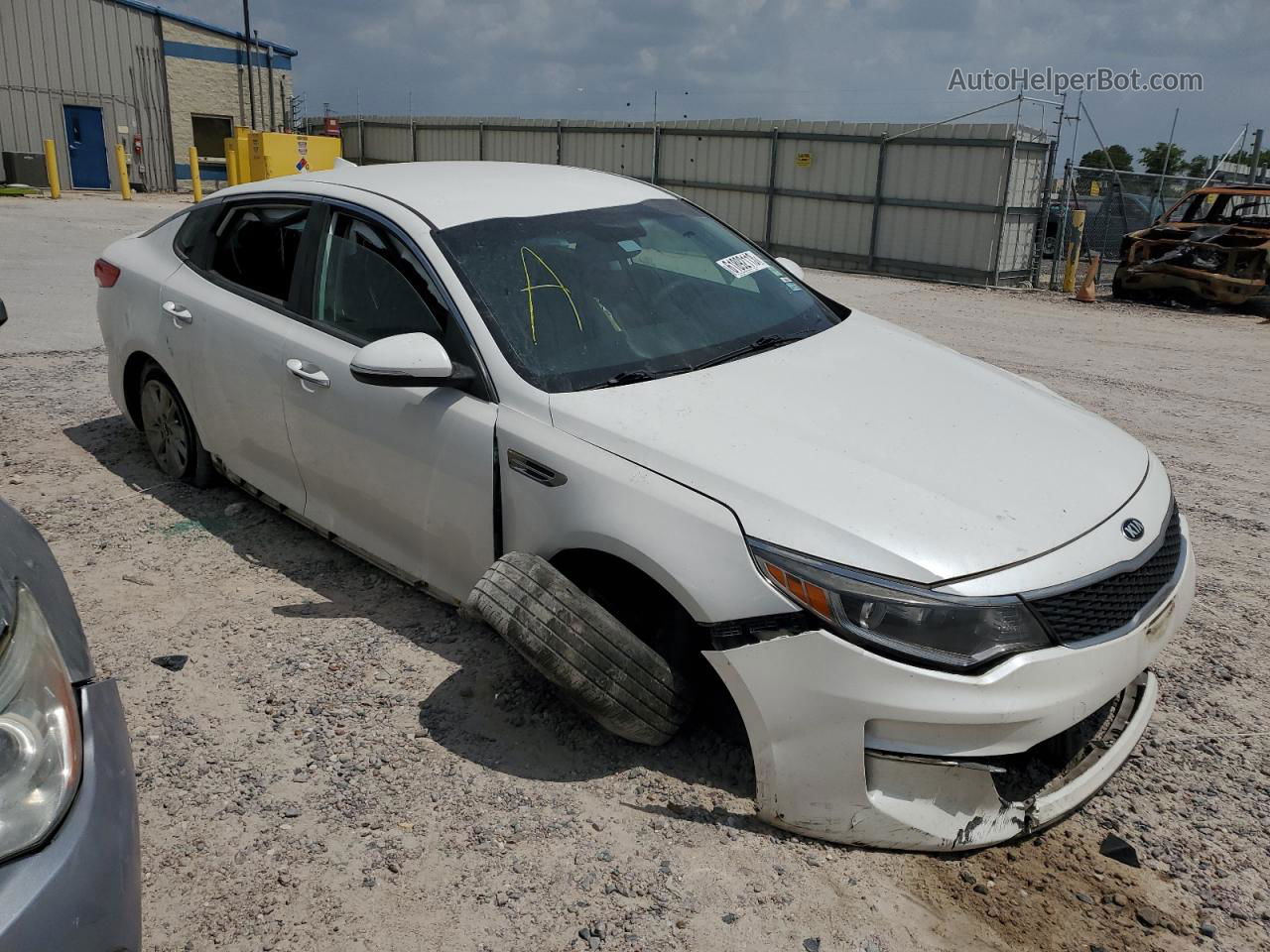 2016 Kia Optima Lx White vin: KNAGT4L34G5102026