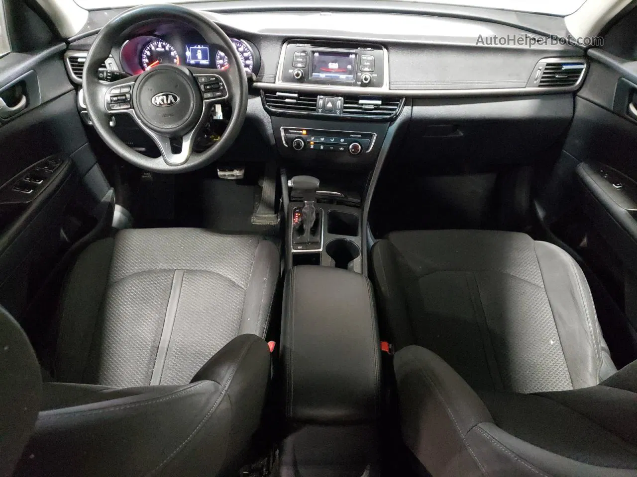 2017 Kia Optima Lx Серый vin: KNAGT4L3XH5177377