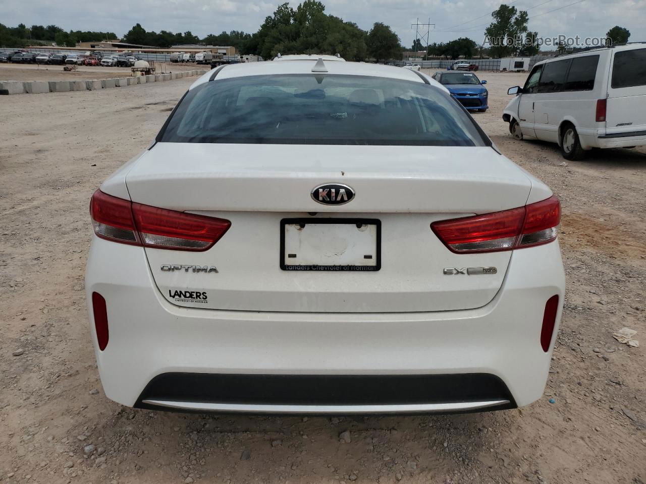 2017 Kia Optima Hybrid White vin: KNAGU4LE0H5017832