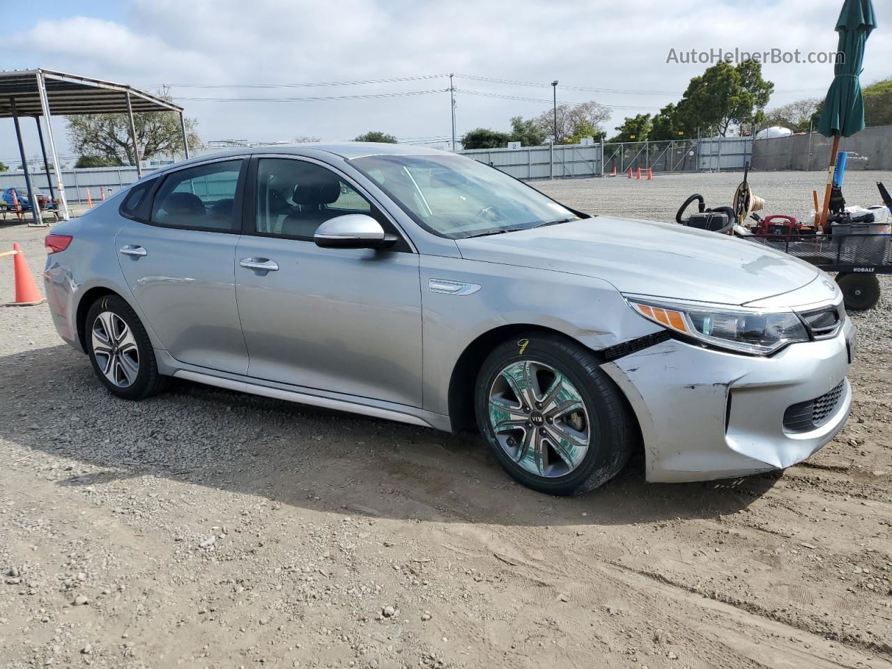 2017 Kia Optima Hybrid Silver vin: KNAGU4LE3H5013645