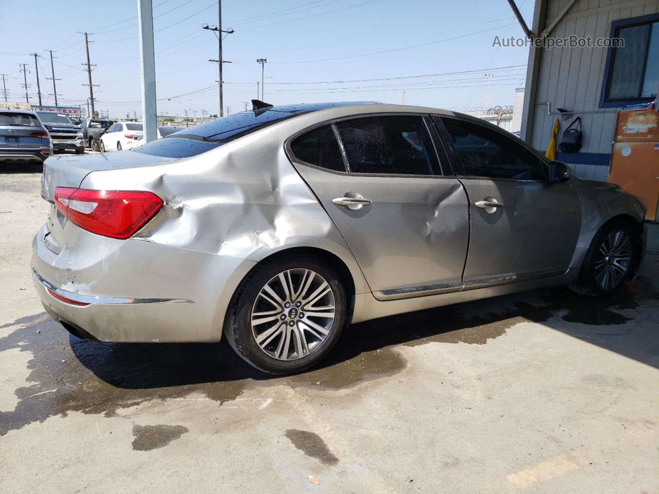 2014 Kia Cadenza Premium Silver vin: KNALN4D70E5126444