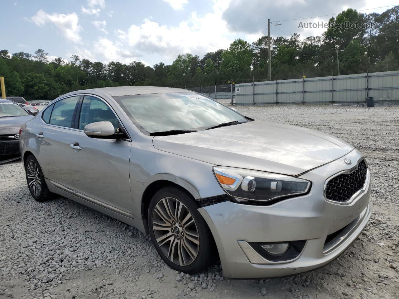 2014 Kia Cadenza Premium Silver vin: KNALN4D70E5143261