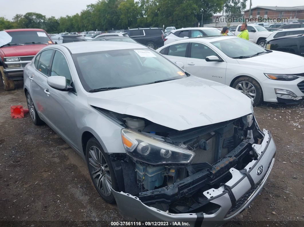 2016 Kia Cadenza   Silver vin: KNALN4D70G5221573