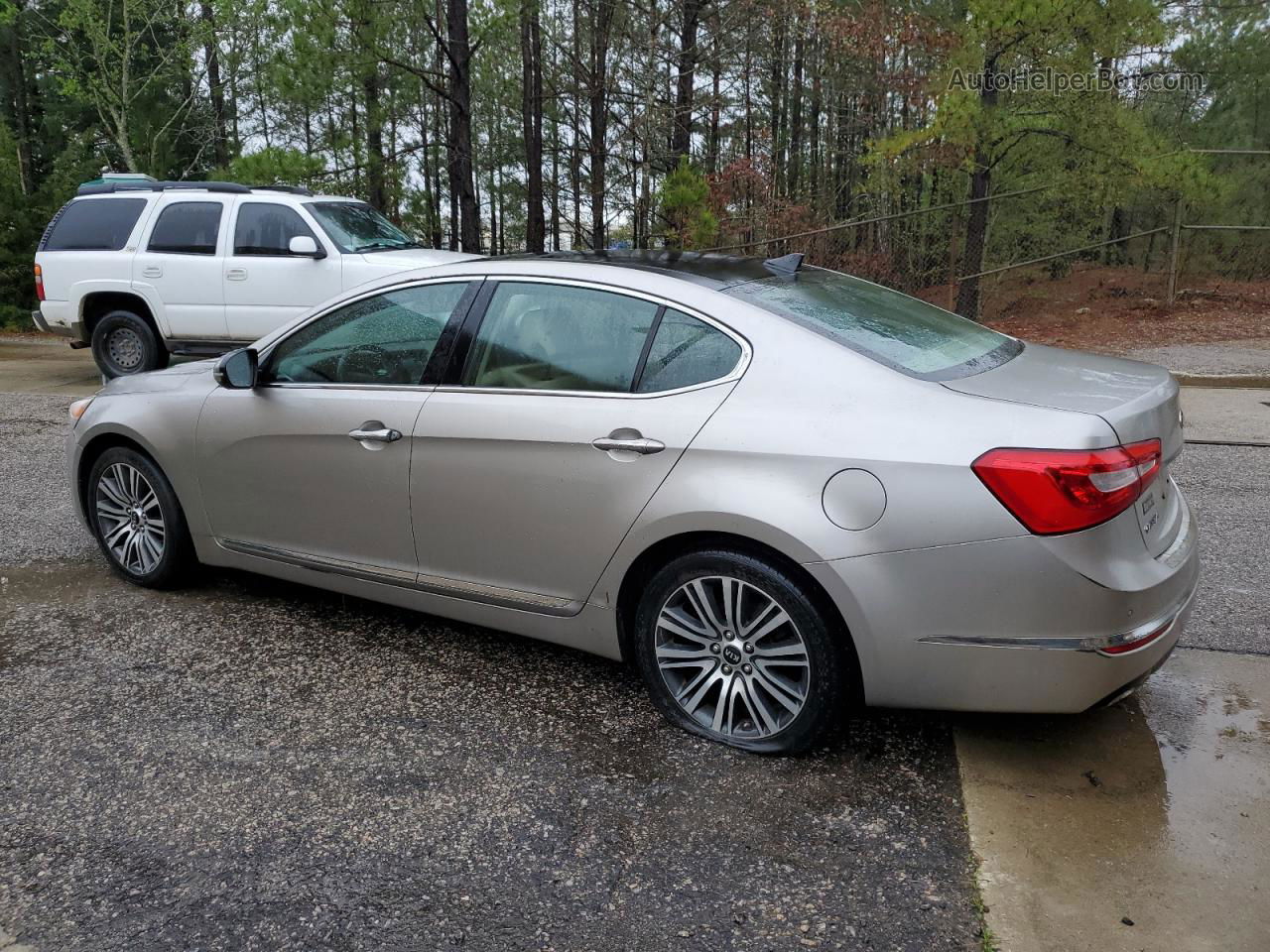 2014 Kia Cadenza Premium Silver vin: KNALN4D71E5134505