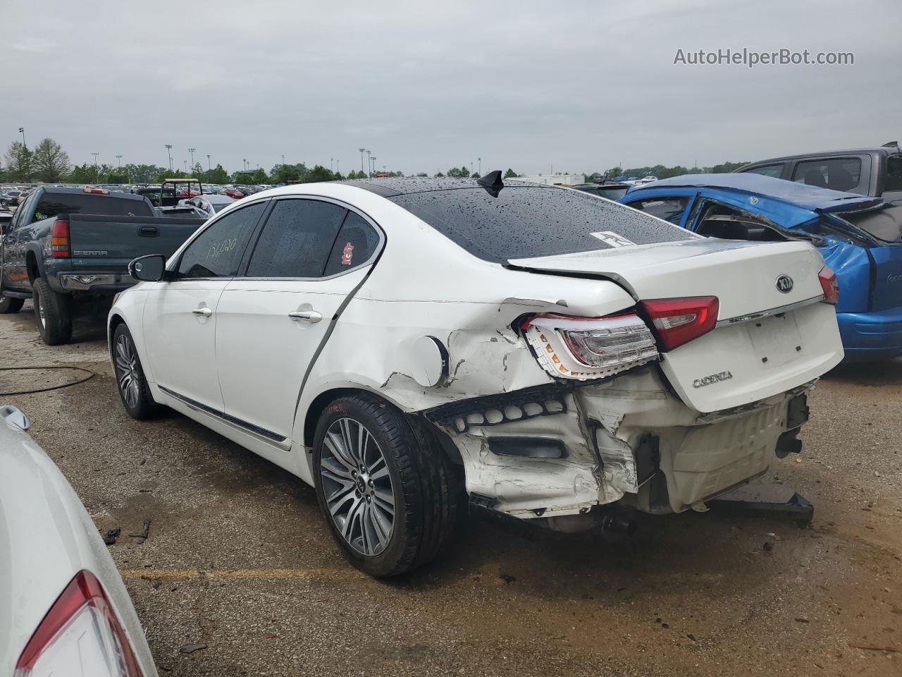 2016 Kia Cadenza Luxury White vin: KNALN4D71G5207049