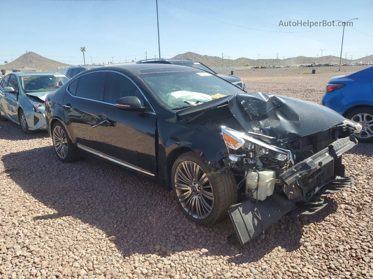 2014 Kia Cadenza Premium Black vin: KNALN4D72E5152043