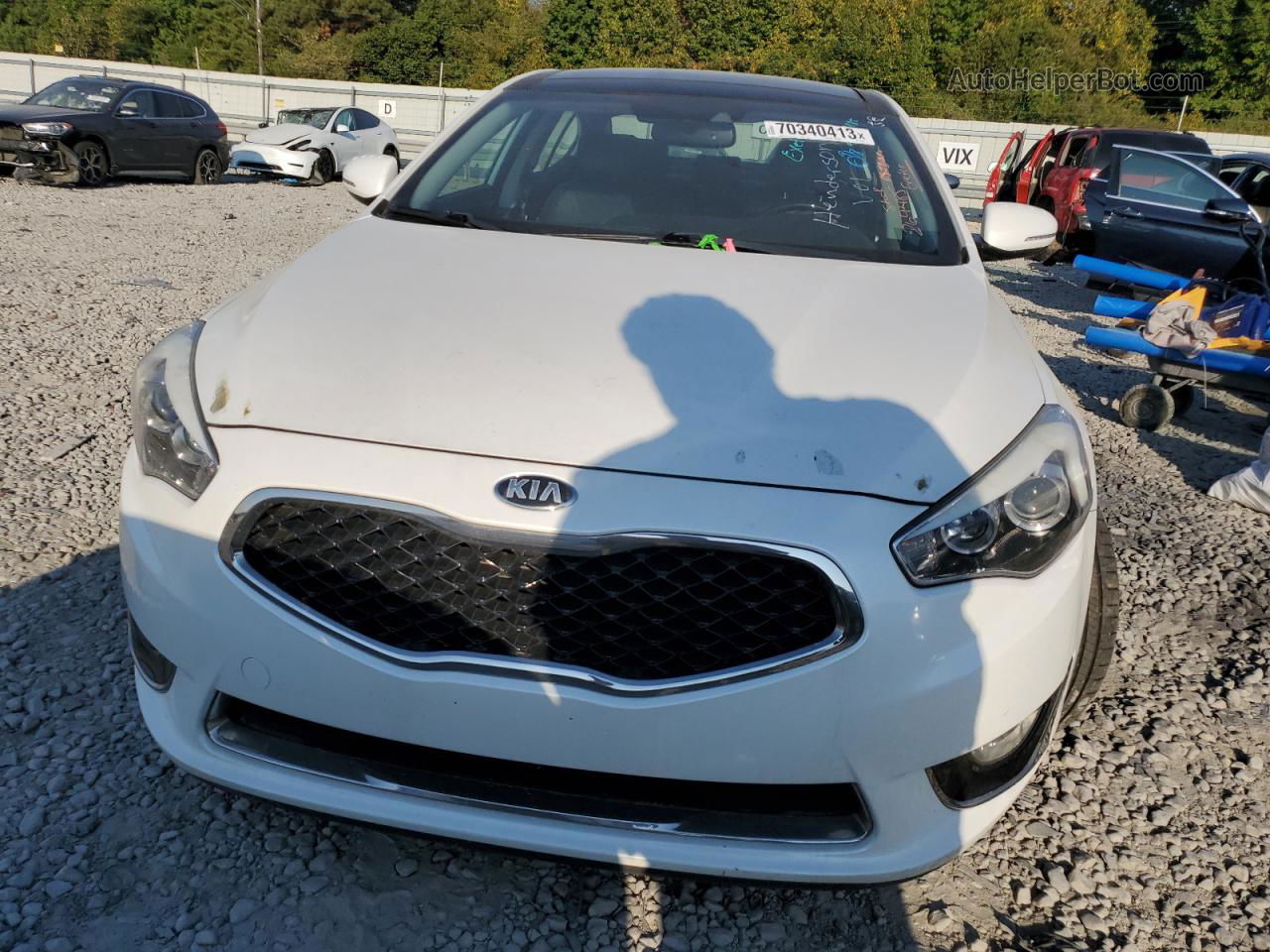 2016 Kia Cadenza Luxury White vin: KNALN4D72G5211482