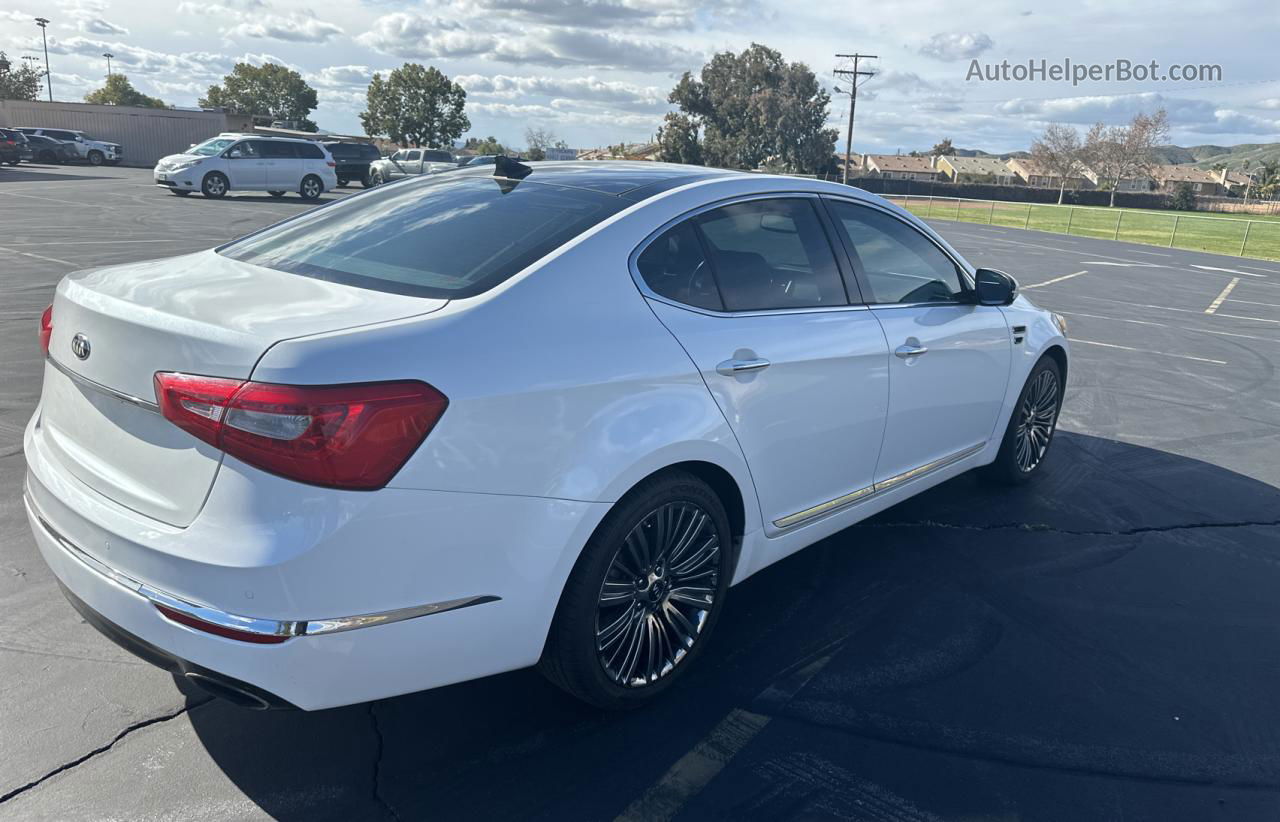 2016 Kia Cadenza Luxury White vin: KNALN4D73G5206534