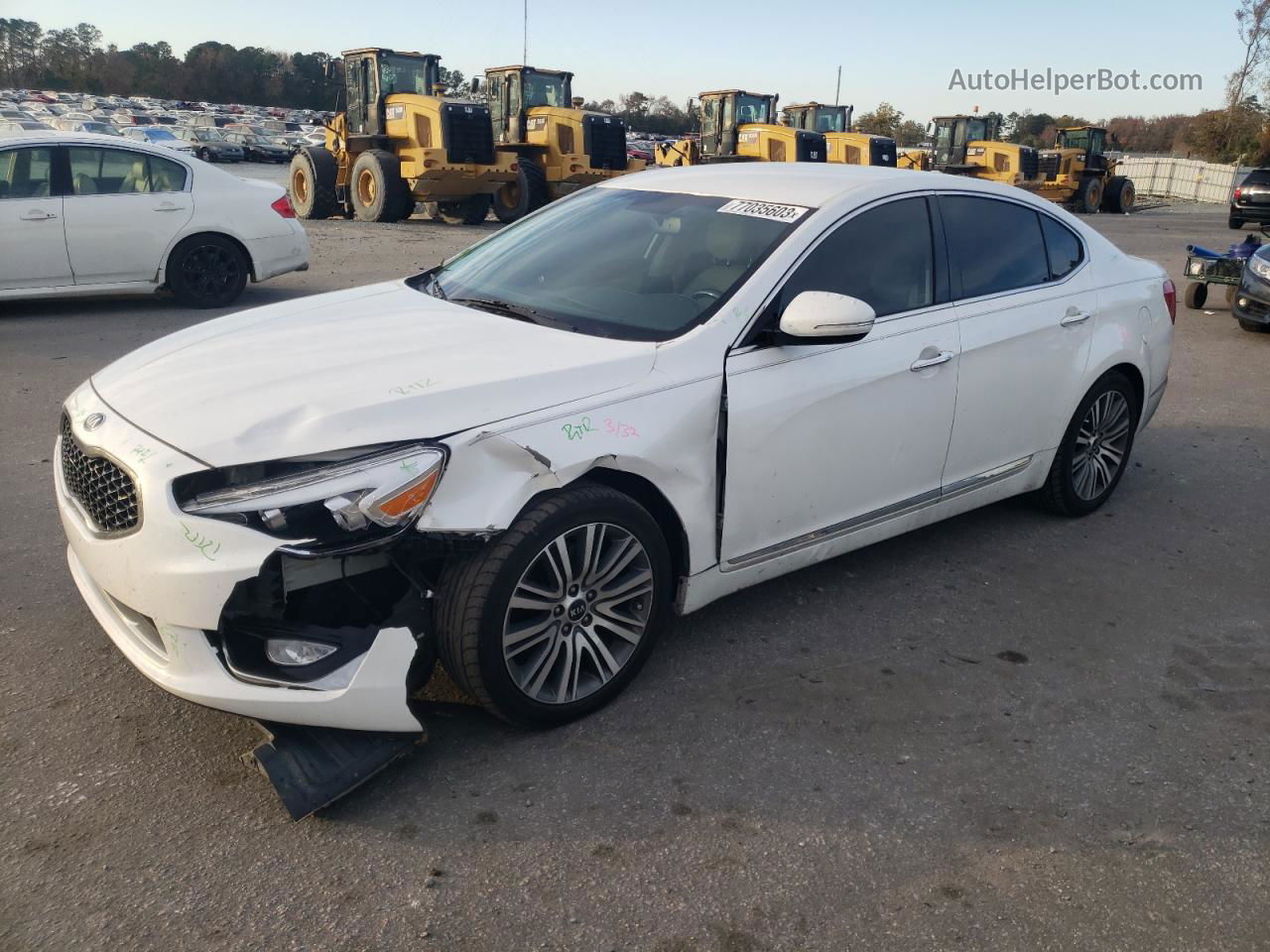 2016 Kia Cadenza Luxury White vin: KNALN4D73G5221387