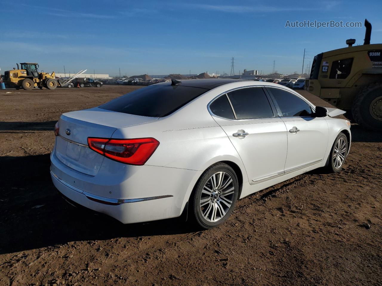 2014 Kia Cadenza Premium White vin: KNALN4D74E5166901