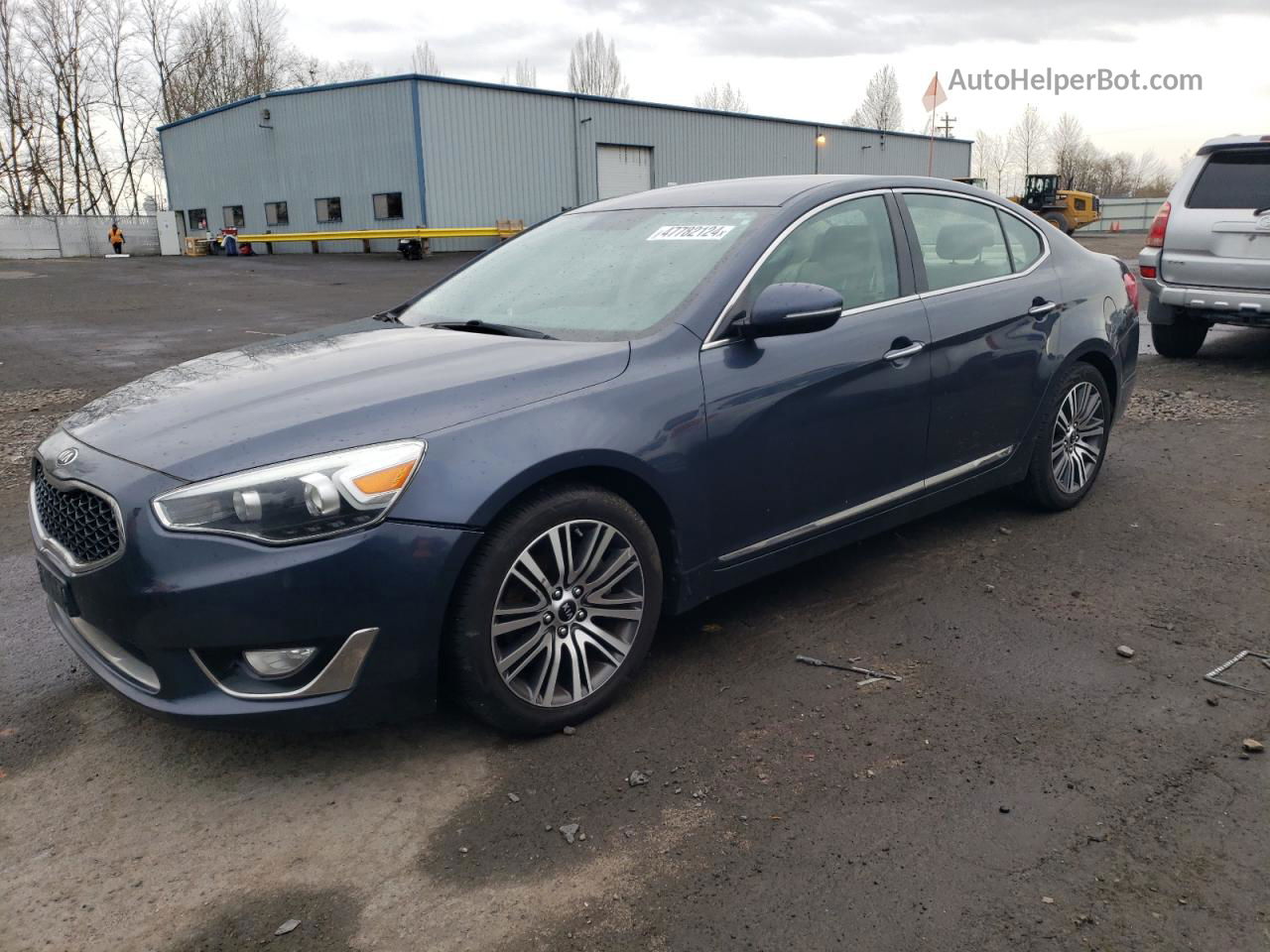 2014 Kia Cadenza Premium Black vin: KNALN4D75E5128464