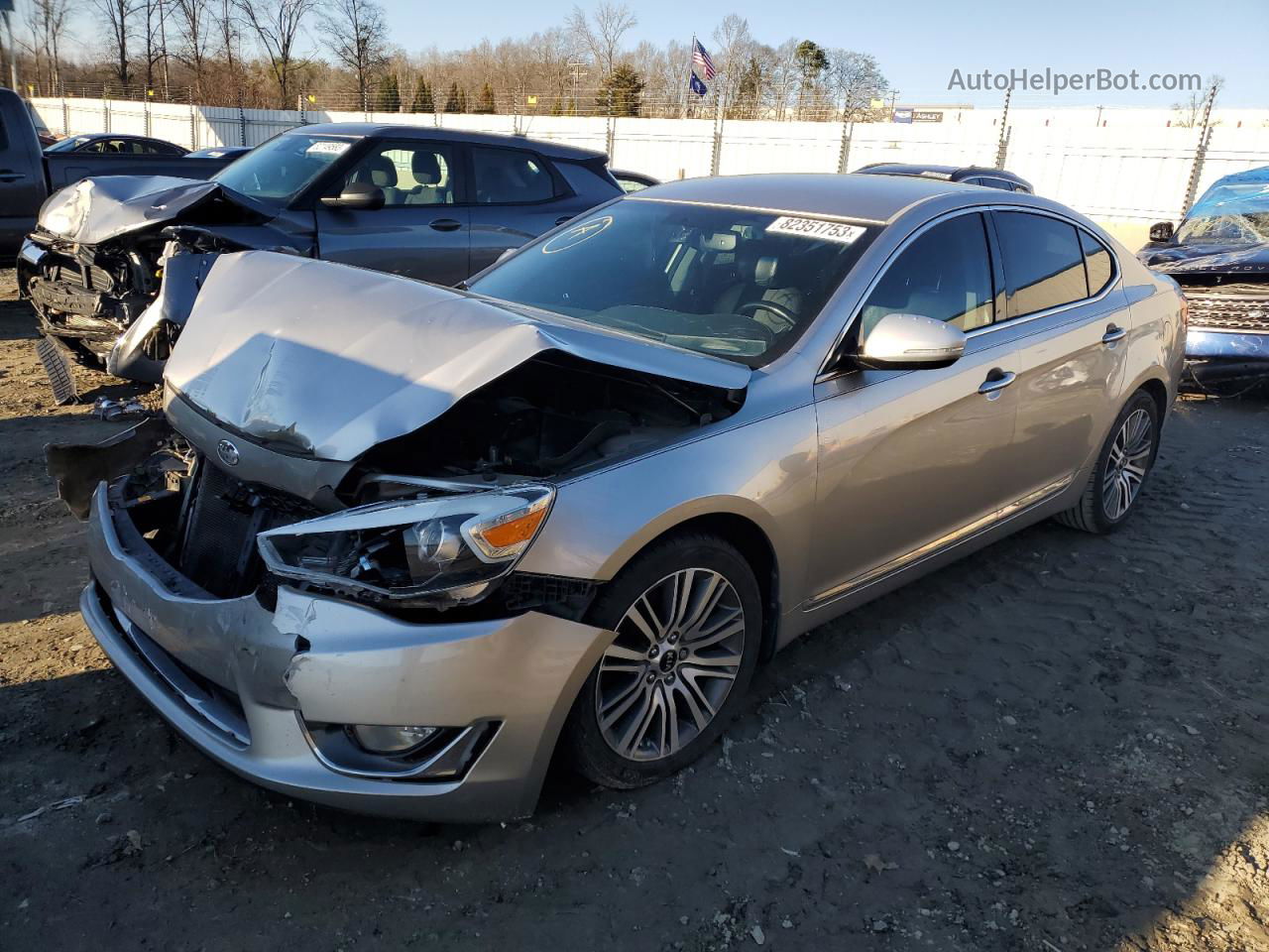 2014 Kia Cadenza Premium Silver vin: KNALN4D75E5148746