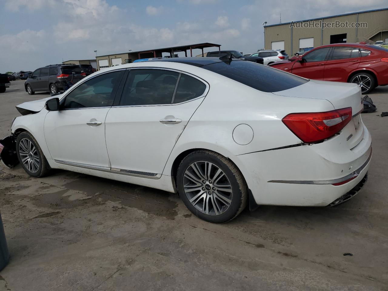 2016 Kia Cadenza Luxury White vin: KNALN4D77G5209274