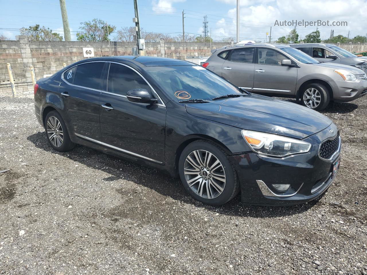 2014 Kia Cadenza Premium Black vin: KNALN4D79E5132193