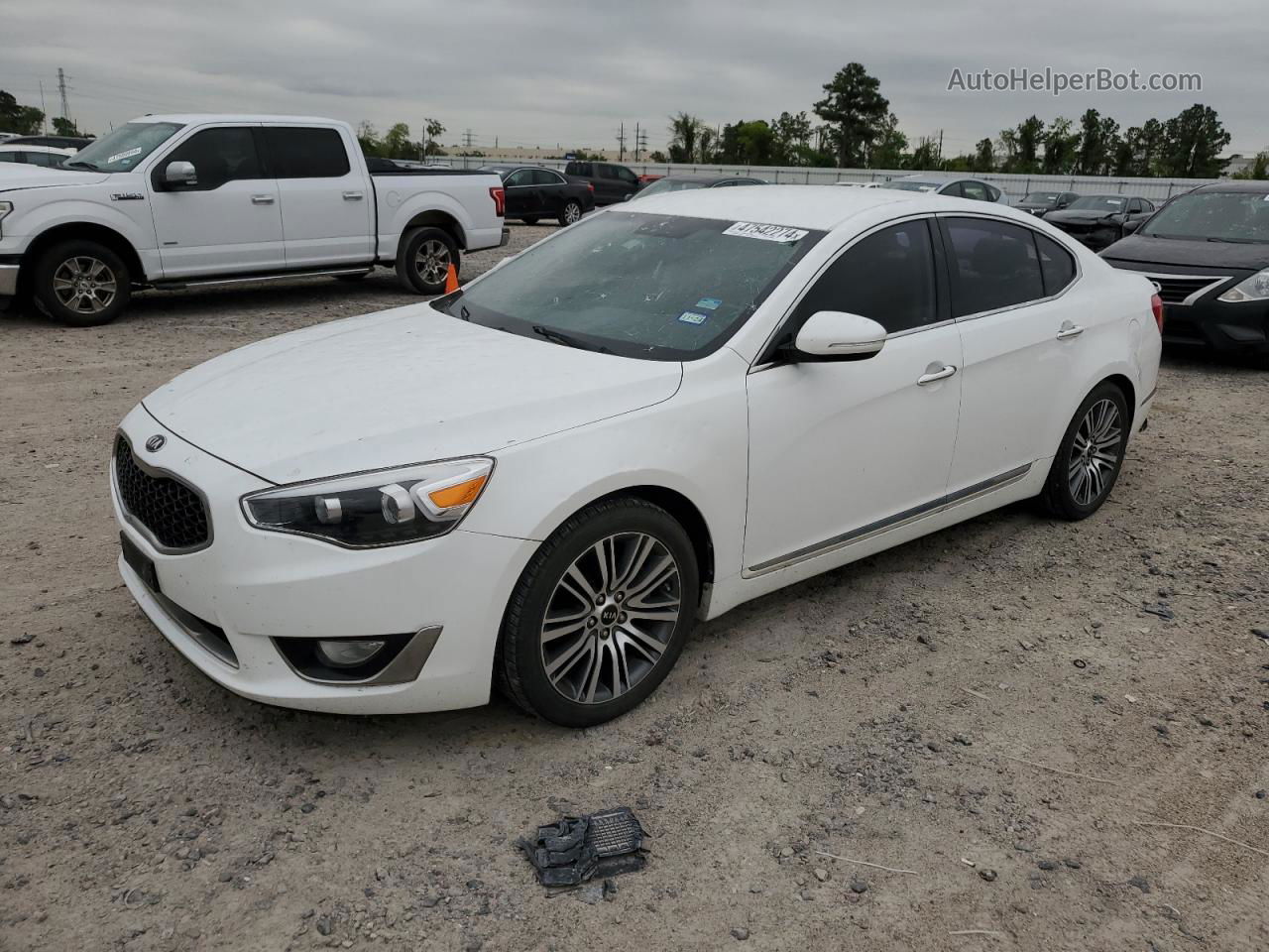 2014 Kia Cadenza Premium White vin: KNALN4D79E5140598