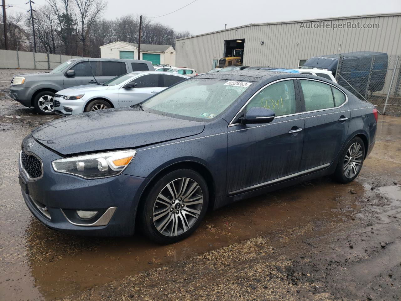 2014 Kia Cadenza Premium Blue vin: KNALN4D7XE5150847