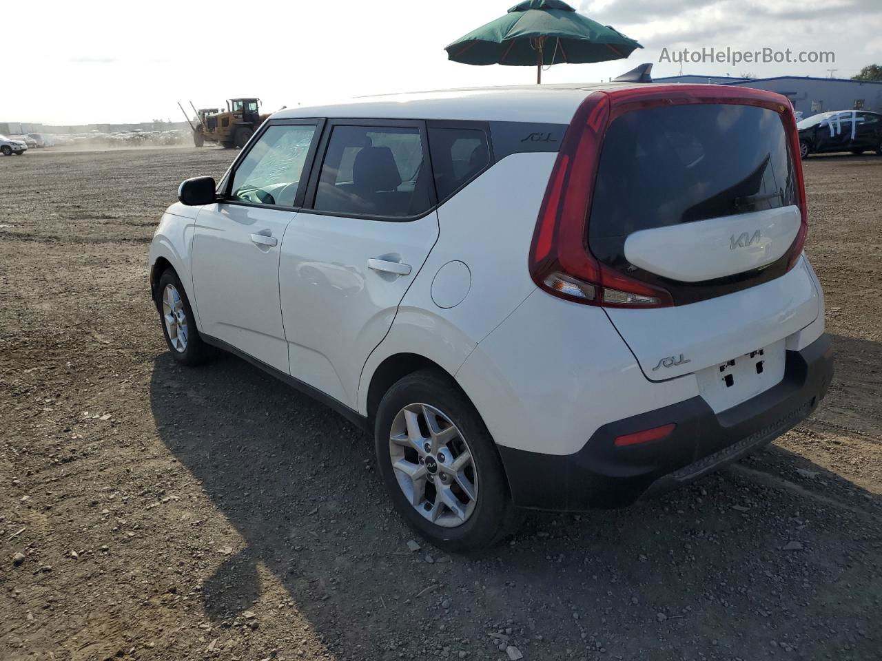 2022 Kia Soul Lx White vin: KNDJ23AU0N7159651