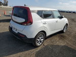 2022 Kia Soul Lx White vin: KNDJ23AU0N7159651