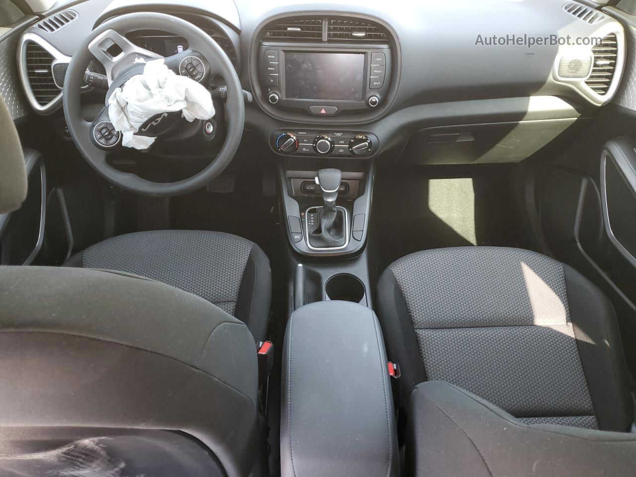 2022 Kia Soul Lx Белый vin: KNDJ23AU0N7166308