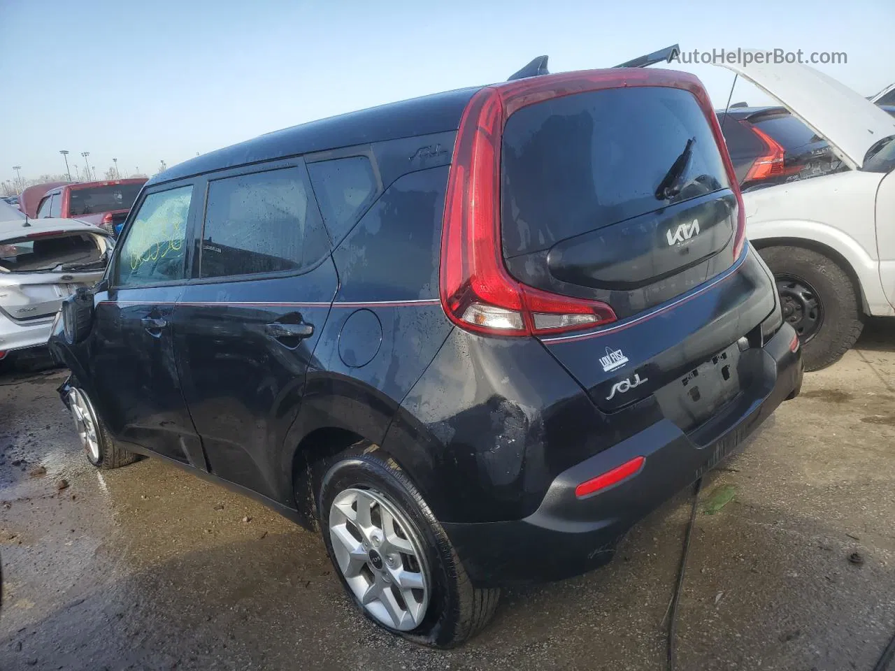 2022 Kia Soul Lx Черный vin: KNDJ23AU0N7179818