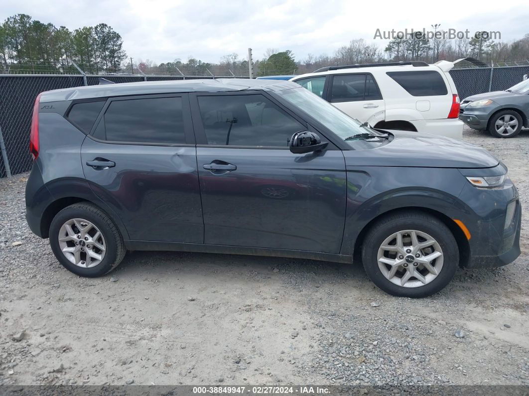 2022 Kia Soul S Gray vin: KNDJ23AU0N7802919