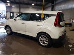 2022 Kia Soul Lx White vin: KNDJ23AU0N7829683